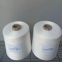 Benang obras polyester putih 1,000 gram / 1kg