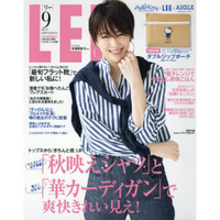 LEE 9月號2019附HELLO KITTY×AIGLE聯名雙拉鍊小物包