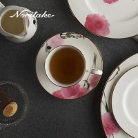 【日本 Noritake】紅纓花瓣-金邊咖啡對杯(骨瓷)