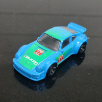hot wheels hw porsche 934 falken hijau biru loose