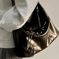 New fashion women's bags, high-end, niche market.Women's fashion shoulder bags, large bags, women's 