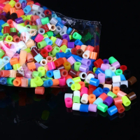 1000 pcs / Beg Hadiah buatan tangan Toy Beads Manik Hama Manik Puzzle Pixel Teka-teki Jigsaw Mainan 