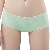 思薇爾 小冰冰純真風系列M-XL素面中低腰平口內褲(輕綠色)