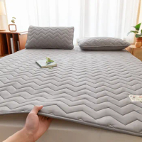 Solid Color Soy Fibre Mattress Protector Topper Pad Cotton Mattress Cover Queen King Size Quilted Bed Cover Elastic Sheet