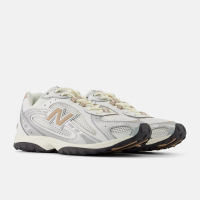 【NEW BALANCE】NB 休閒鞋 中性款 女鞋 運動鞋 奶油 銀奶茶 附贈緞帶鞋帶(U204LSWA)