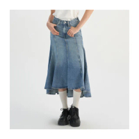 【LEVIS 官方旗艦】女款 丹寧牛仔魚尾裙 牛仔裙 魚尾裙 熱賣單品 0016M-0000
