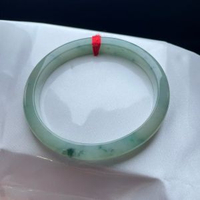 緬甸手鐲細糯化飄花翡翠手鐲質地細膩飄花靈動意境清新唯美漂亮