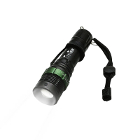 【熊讚Family Bear】CY-88001高功率CREE LED魚眼型 旋轉 調焦 手電筒(附贈3顆4號AAA電池)