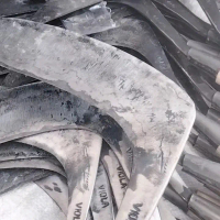 Sabit Padi Rumput Baja Isen Merk Viola