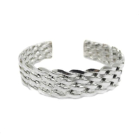 กำไลสาน-กำไลเงินแท้-finejewelthai-GF4-m สีเงิน