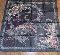 Vintage Totes Rain Scarf