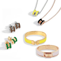 【Hermes 愛馬仕】經典Mini Pop H立體LOGO飾品項鍊/耳針式耳環/手環/戒指(款式任選)