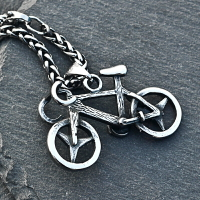 運動單車自行車吊墜個性潮男項鏈鈦鋼掛件配飾品嘻哈百搭毛衣鏈