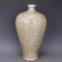 明龍泉窯浮雕刻人物梅瓶仿古老貨瓷器家居中式古董古玩擺件收藏1入