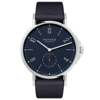 NOMOS Ahoi系列 自動上鍊 小秒針 機械腕錶 母親節 禮物 推薦 40.3mm/557