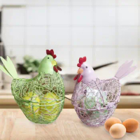 Iron Egg Basket Wire Mesh Egg Basket Farmhouse Chicken Wire Egg Basket Holder for Kitchen Home Decor Rustic Hen Shaped Easter