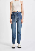 Urban Revivo Belted Straight Jeans