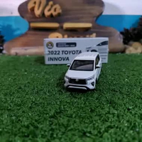 Diecast Miniatur Toyota Innova Reborn 2022 putih skala 1:64