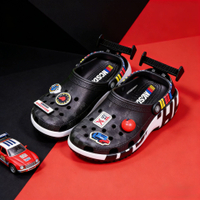 crocs Super cool new black racing clogs non-slip breathable beach shoes sandals closed-toe shoes sli