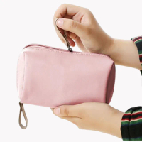 【法式質感】粉紅簡約便攜旅行收納袋(防水 耐磨 皮質 手提 分隔 收納包 化妝袋 盥洗包)