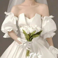 White Black Puffy Satin Detachable Sleeves Wedding Party Romantic Elegant Fluffy Short Bridal Gloves Wedding Dress Arm Sleeves