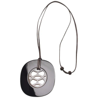 【Hermes 愛馬仕】Pendente Lift系列水牛角簍空造型蠟棉繩長項鍊(黑色H044536FL-BLK)