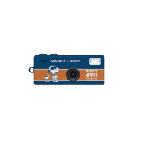 YASHICA Funtastic 鑰匙圈相機 (原裝行貨) Basketball Snoopy