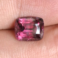 Batu Sapphire Ungu Alami ++2,5up Est dm.8x6x3mm (Tanzania) batu ruby