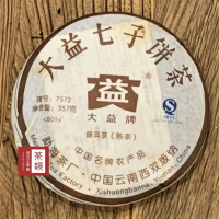 茶韻 普洱茶2008年大益7572-801熟茶357g一餅 茶葉禮盒(附茶樣10g.收藏盒x1.可提袋)