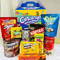 Hampers Mayora 10 Varian - Koleksi Snack dan Cokelat Favorit Termasuk Beng Beng, Kalpa, Kopiko, dan 