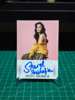 Kartu Public Figure Musisi Penyanyi Sheryl Sheinafia Signed Asli