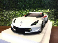 1/18 AUTOart Chevrolet Corvette C7.R Plain Color 白/紅飾紋【MGM】