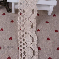 100 Yard 40mm Beige color LOVELY CENTER OVAL COTTON/CLUNY LACE Trim