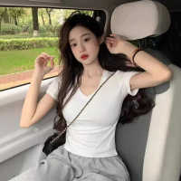 Korean-style short-sleeve T-shirt for women, new summer slim-fit top, women's V-neck top, versatile