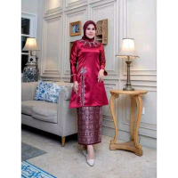-KEBAYA KURUNG MELAYU/KEBAYA MODERN-