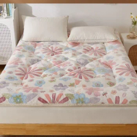 Thickened Mattress Bed Protector Tatami Non slip Household Sleeping Mattress Protector Bed Sheet Double Lamb Fleece Mattress