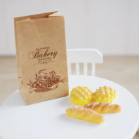 1/6 Scale Cute Mini 4pcs Bread with Paper Bag Dollhouse Miniature Play Doll Food Toy for Pullip Blyth Dolls Accessories