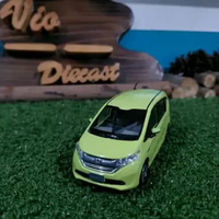 Diecast Miniatur Honda Freed skala 1:43