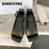 2024 Newest Retro Real Leather Thongs Ankle-Strap Gladiator Sandals Mules Desinger Shoes Beach Ladies Botas Mujer Sapato Feminin