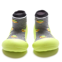 【任2件990】韓國 Attipas 快樂腳襪型學步鞋- 綠底飛碟