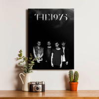Poster 1975 Band Musik Dekorasi Hiasan Pajangan Dinding Rumah
