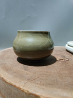 日本回流瓷器古董青瓷香爐罐，檔次高，老的，瓷器。最少清代民國