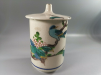 日本 九谷燒 清嵐作 蓋杯，天包地器型，釉上彩繪花鳥畫篇 穿