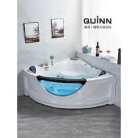High-end home adult fan-shaped large glass jacuzzi couples double fun bath triangle tub.