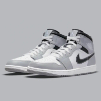 【NIKE 耐吉】休閒鞋 Air Jordan 1 Mid Light Smoke Grey 煙灰黑 男鞋 554724-078