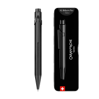 卡達CARAN D'ACHE 849™XL 時尚黑BLACK CODE 原子筆