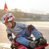 Kids go-karts, manta scooters, drift cars, balance electric bikes, can sit people