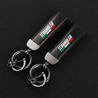 Carbon Fiber Motorcycle Keychain Holder Keyring for Ducati Scrambler 800 SUPERSPORT PANICALE Motorcycle Accessories