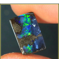 Boulder Opal / Koroit Opal / Yowah Opal 2.8ct origin Australia