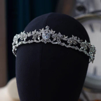 Simple Royal Zircon Crystal Style Crown Hair Accessories Bride Wedding Crown Birthday Crown